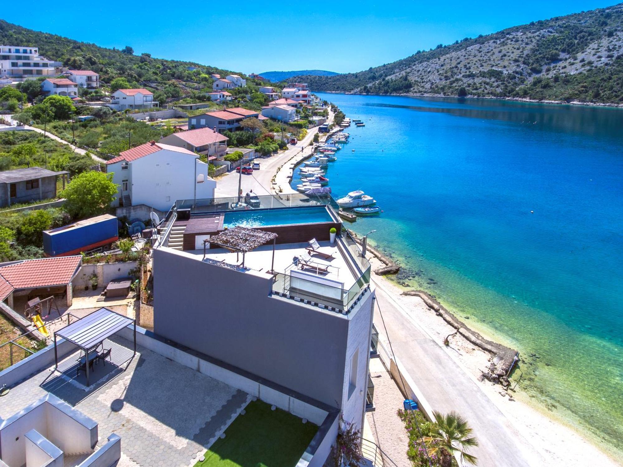 Beachfront Luxury Villa Vinišće Buitenkant foto
